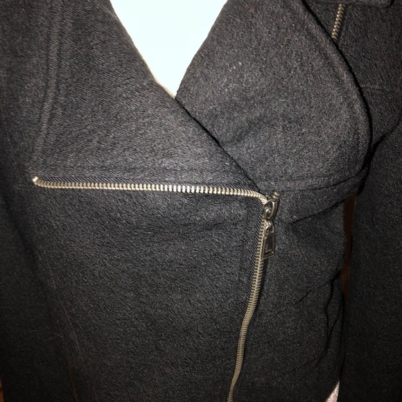 Jacket - Picture 3 of 4